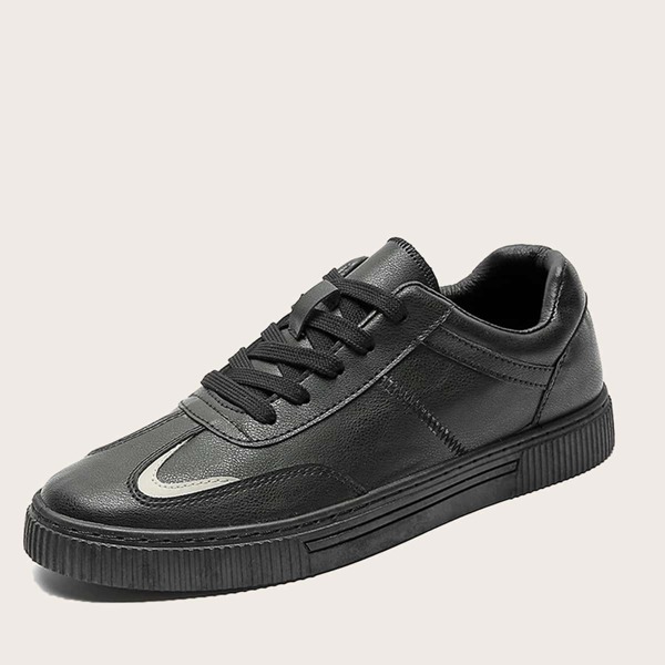 

Men Minimalist Skate Shoes, Black