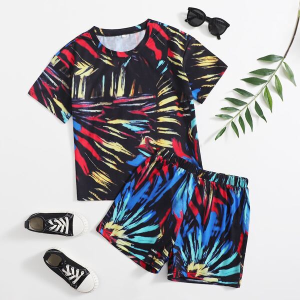 

Boys Graphic Print Tee & Shorts, Multicolor