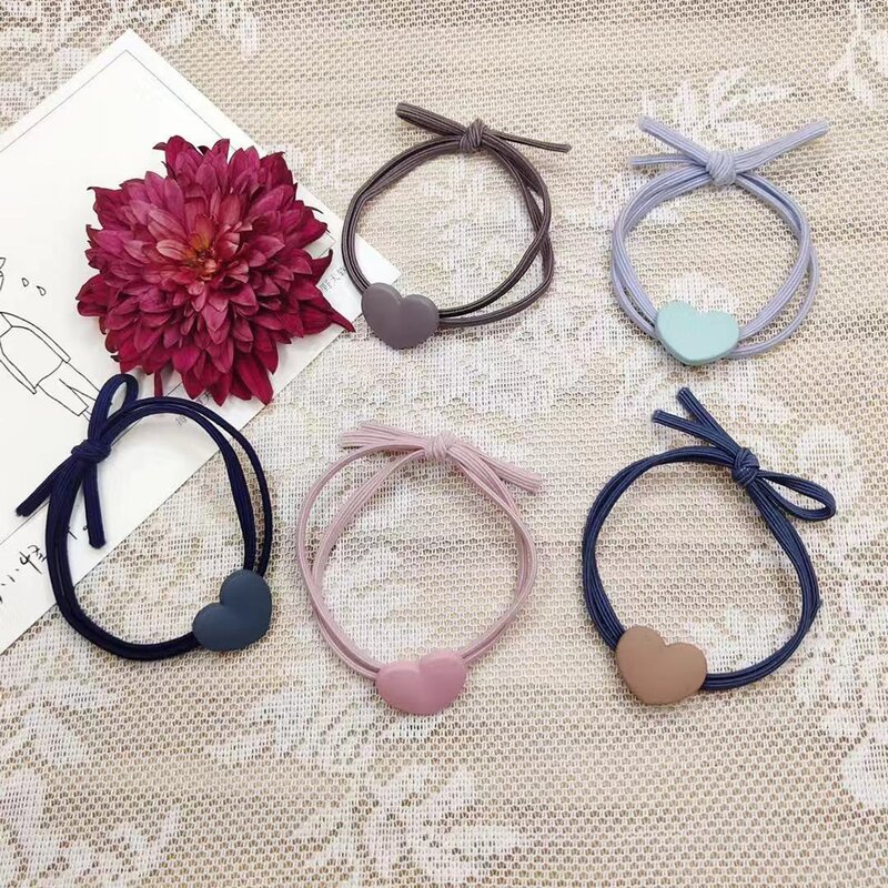 

2pcs Heart Hair Tie, Multicolor