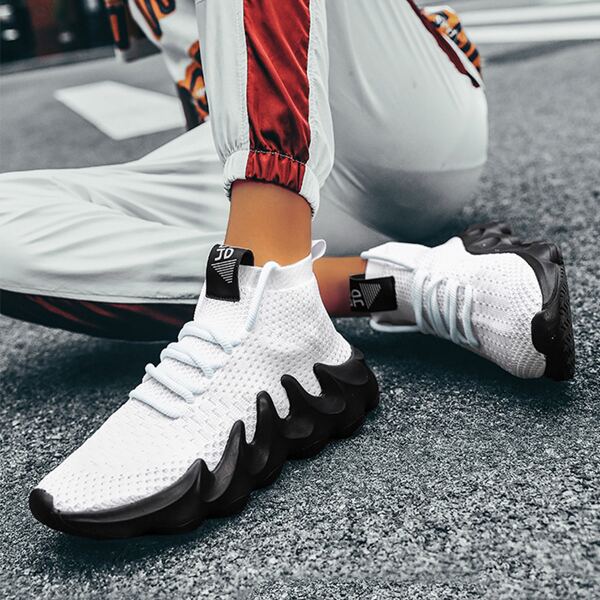 

Men High Top Lightweight Sneakers, White