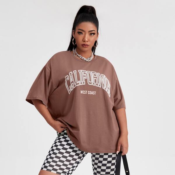 

Plus Letter Graphic Drop Shoulder Tee, Mocha brown