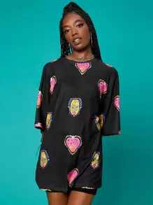 Penelope Ping Graphic Print Drop Shoulder Longline Oversized Tee - Black - View 1