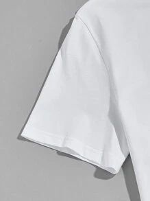 Manfinity RebelGame 男士圖案T恤和腰部抽繩短褲套裝 - 彩色 - 查看 4