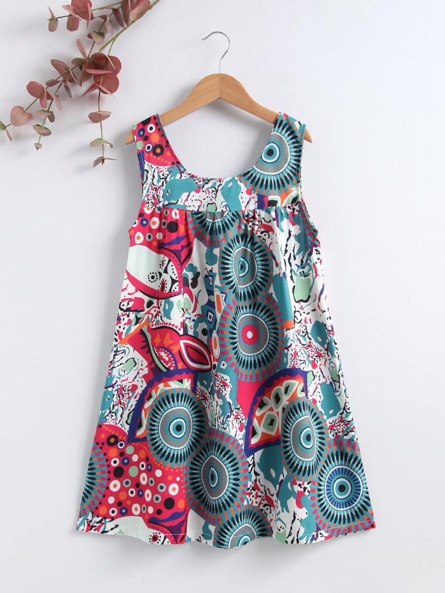 女孩大圓領無袖圖案印花娃娃裙