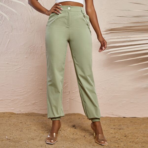 

Solid Carrot Pants With Chain, Green