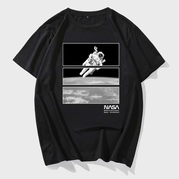 

Men Astronaut And Slogan Graphic Tee, Black