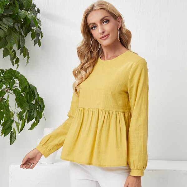 

Keyhole Back Ruffle Hem Peplum Top, Yellow