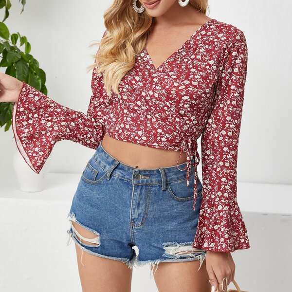 

Ditsy Floral Flounce Sleeve Top, Red