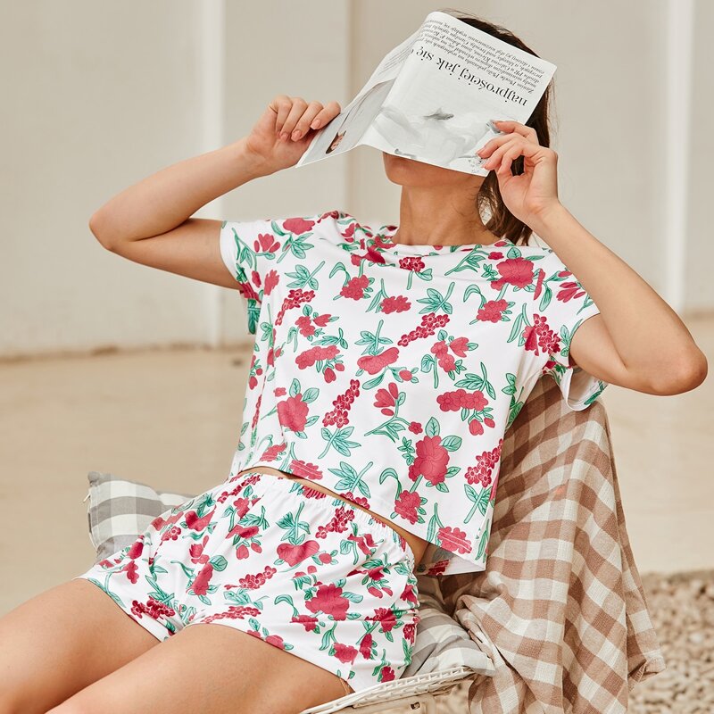 

Floral Print Top & Shorts PJ Set, Multicolor