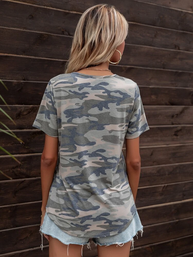 DEARCASE Patch Pocket Contrast Sequin Camo Curved Hem Tee