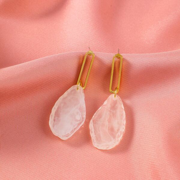 

Clear Irregular Drop Earrings