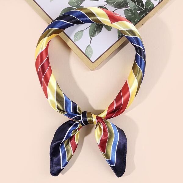 

Geometric Pattern Bandana, Multicolor