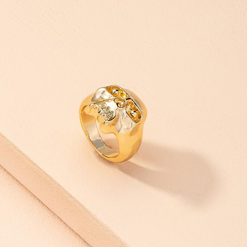 

Skull Decor Ring, Gold