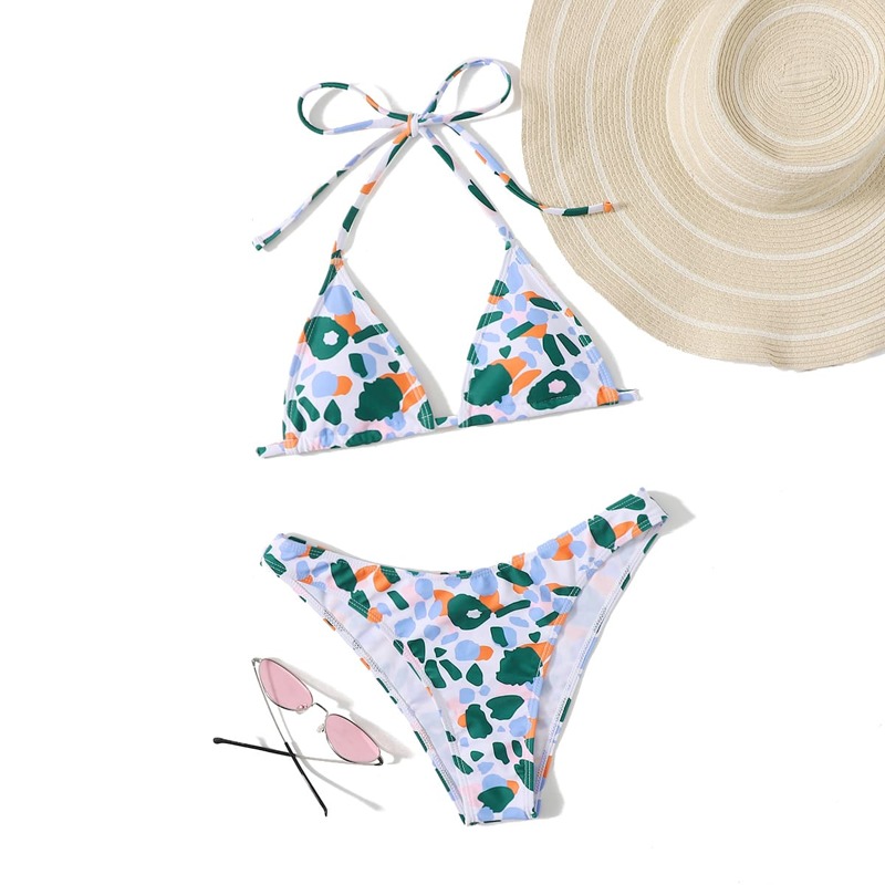 

Graphic Halter Bikini Swimsuit, Multicolor