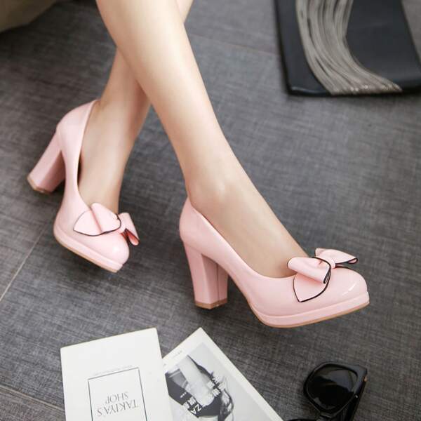 

Bow Decor Court Pumps, Pink