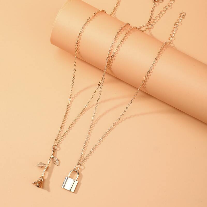 

2pcs Lock & Flower Pendant Necklace, Gold