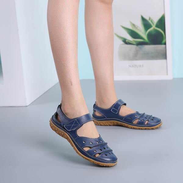 

Minimalist Cut Out Strappy Sandals, Blue