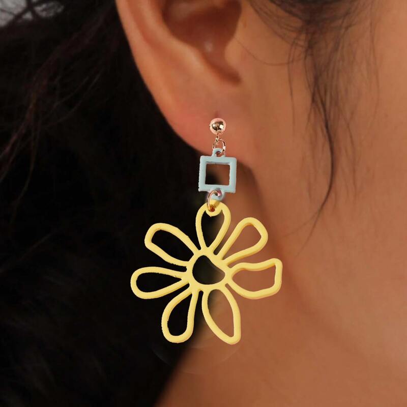 

Flower Drop Earrings, Yellow