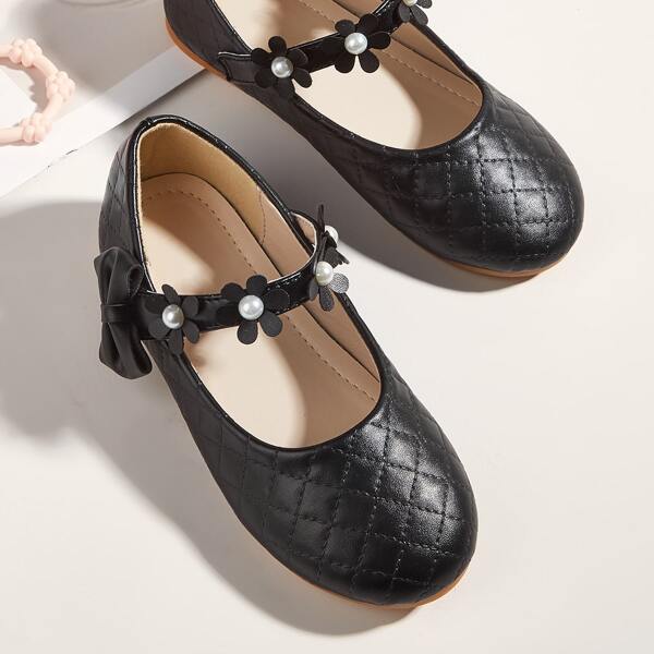 

Girls Floral Applique Quilted Flats, Black