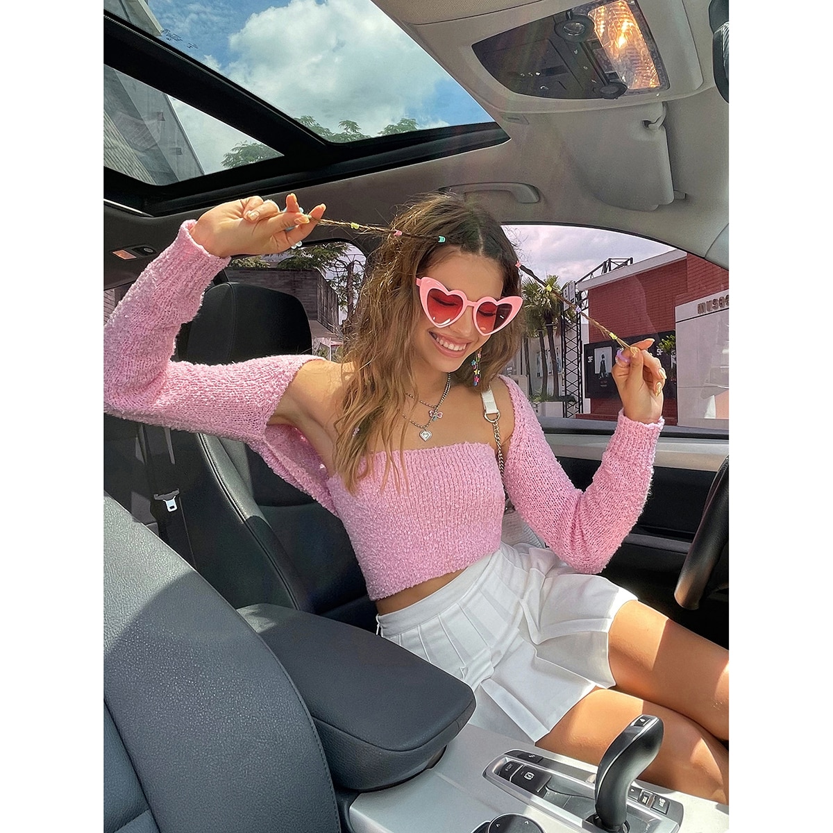 Короткий однотонный топ и болеро