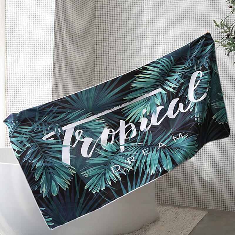 

Letter Graphic Bath Towel, Multicolor