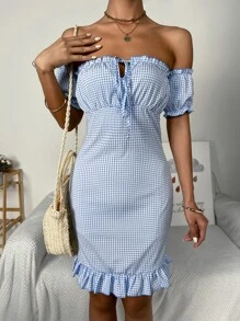 Vestido con estampado de guingán de hombros descubiertos con cordón delantero con cremallera trasera bajo con fruncido - Azul y blanco - Ver 4