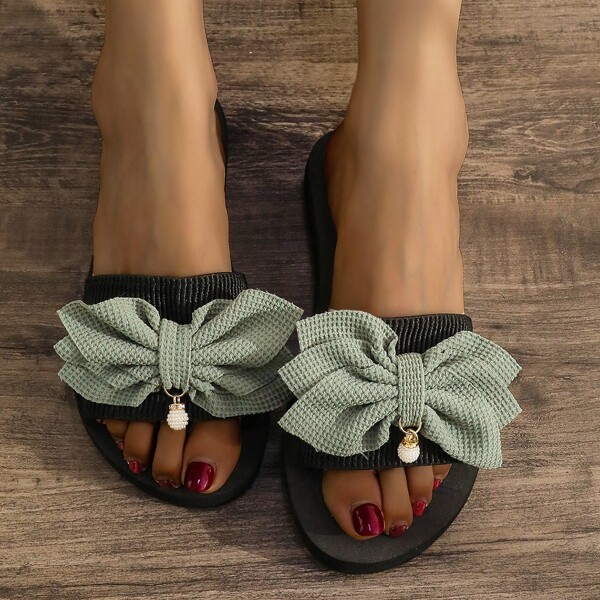 

Bow Decor Slides, Green