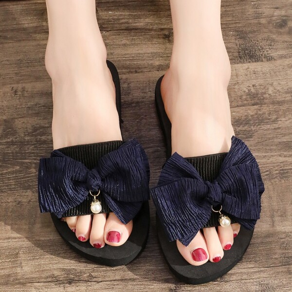 

Faux Pearl & Bow Decor Slides, Blue