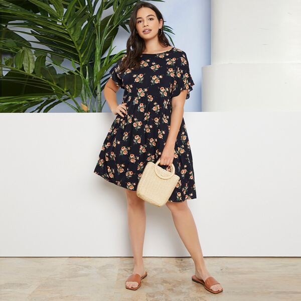 

Plus Ruffle Cuff Allover Floral Dress, Multicolor