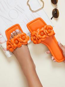 1 par chanclas de punta cuadrada con diseño de flor