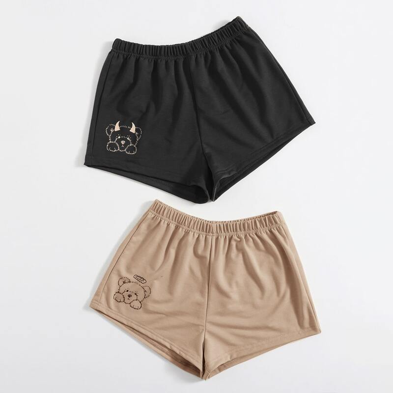 

2pcs Cartoon Bear Graphic Shorts, Multicolor