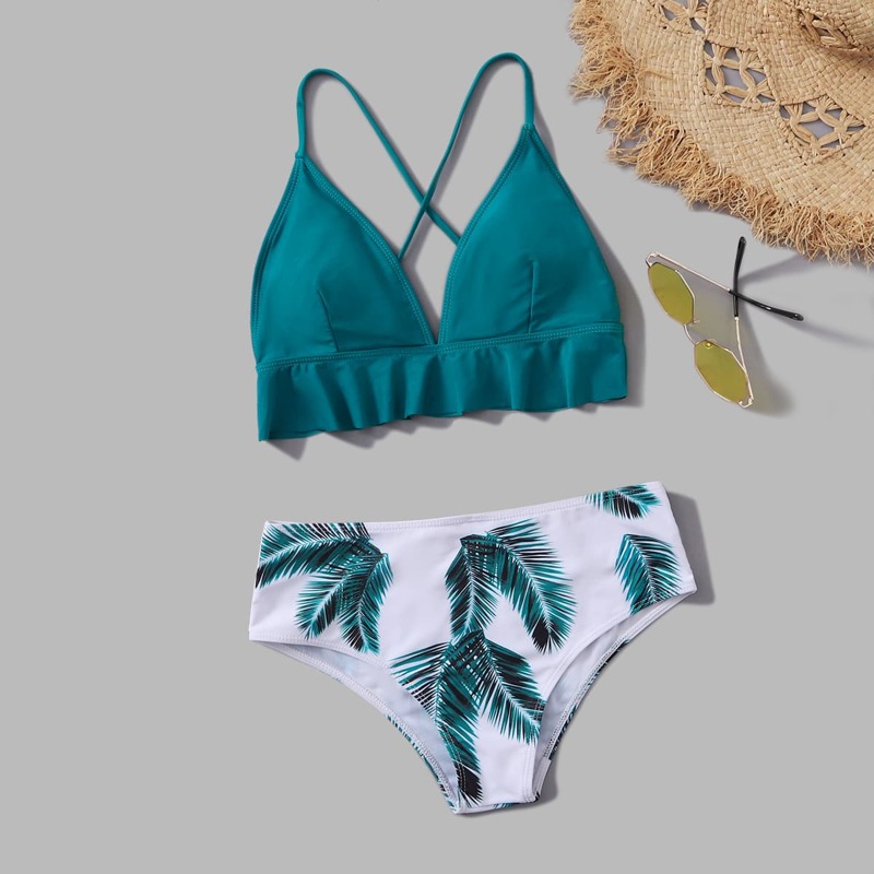 

Leaf Ruffle Bikini Swimsuit, Green