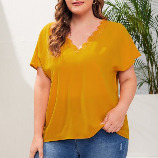 

Plus Lace Detail Batwing Sleeve Top, Mustard yellow