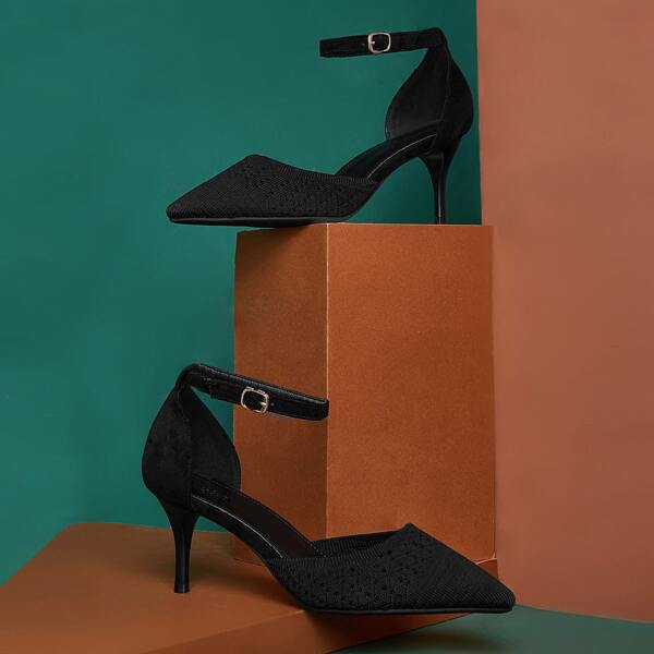 

Point Toe Stiletto Heeled Pumps, Black
