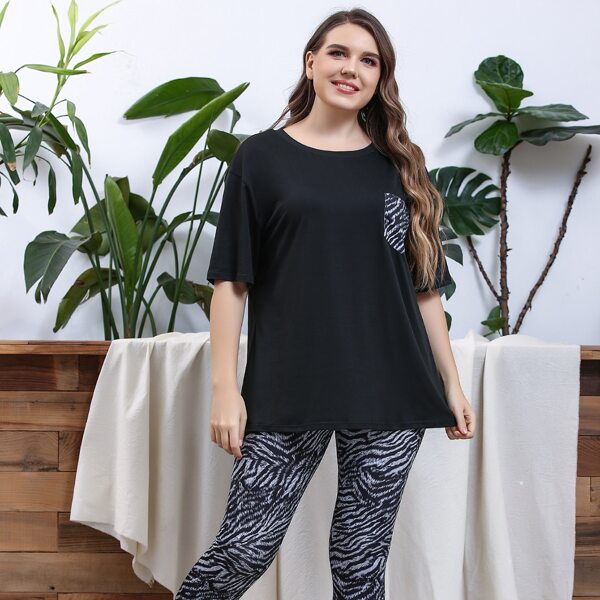 

Plus Pocket Tee & Zebra Striped Leggings, Multicolor