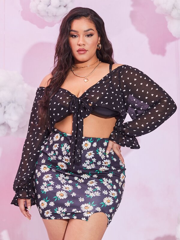 Calvaya Plus Heart Print Tie Front Top Without Bra