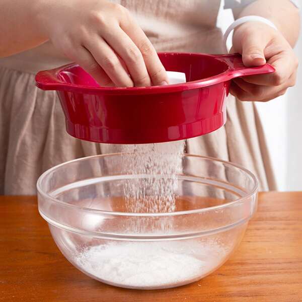 

1pc Stainless Steel Flour Sieve, Red