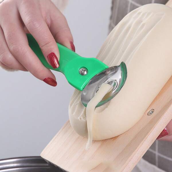 

1pc Manual Noodle Maker, Green