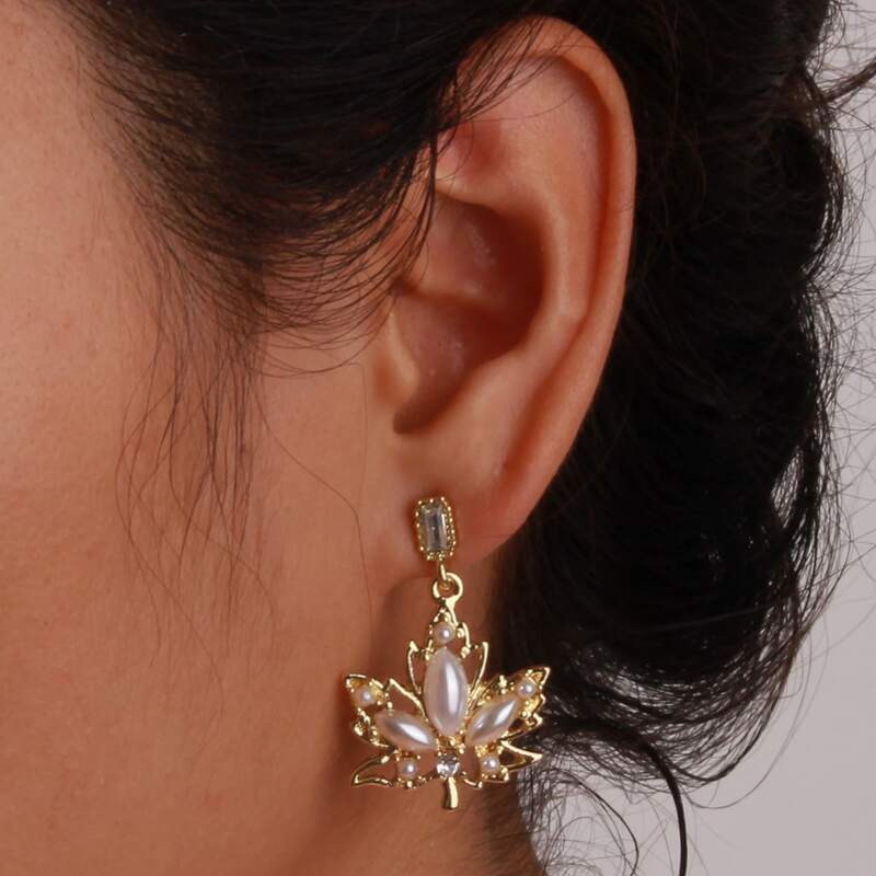 

Faux Pearl Decor Drop Earrings, Gold