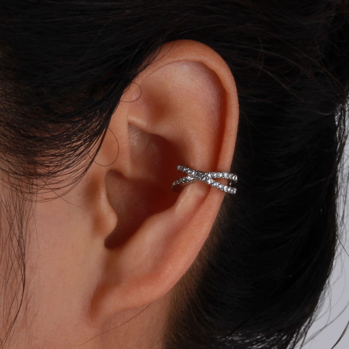 

1pc Rhinestone Ear Cuff, Silver