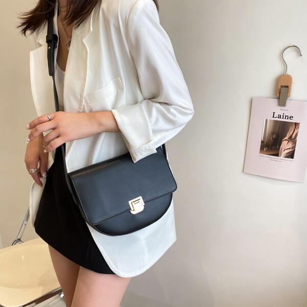 

Minimalist Flap Crossbody Bag, Black