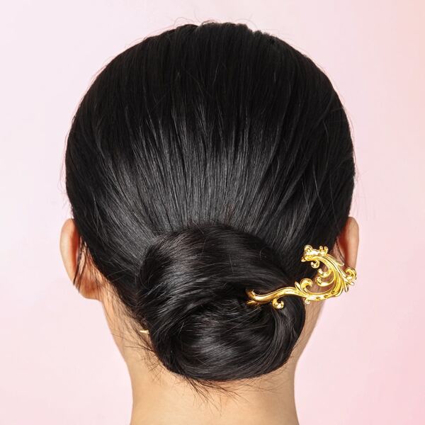 

Structured Hair Pin, Gold