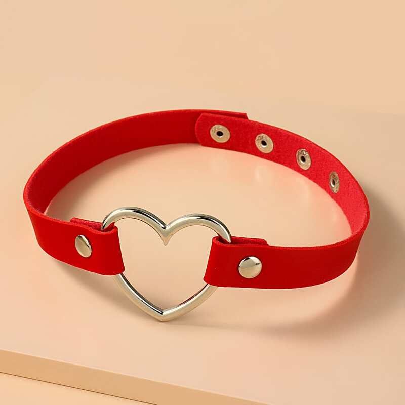 

Heart Decor Choker, Red