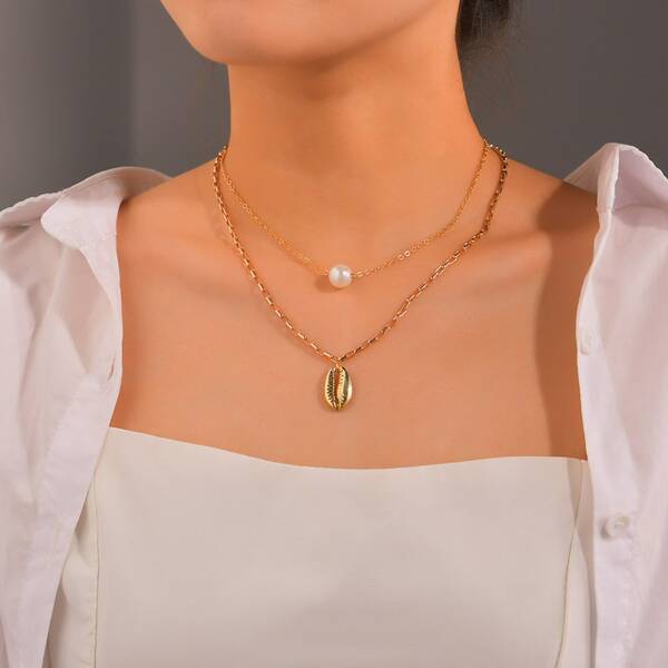 

Shell Charm Layered Necklace, Gold