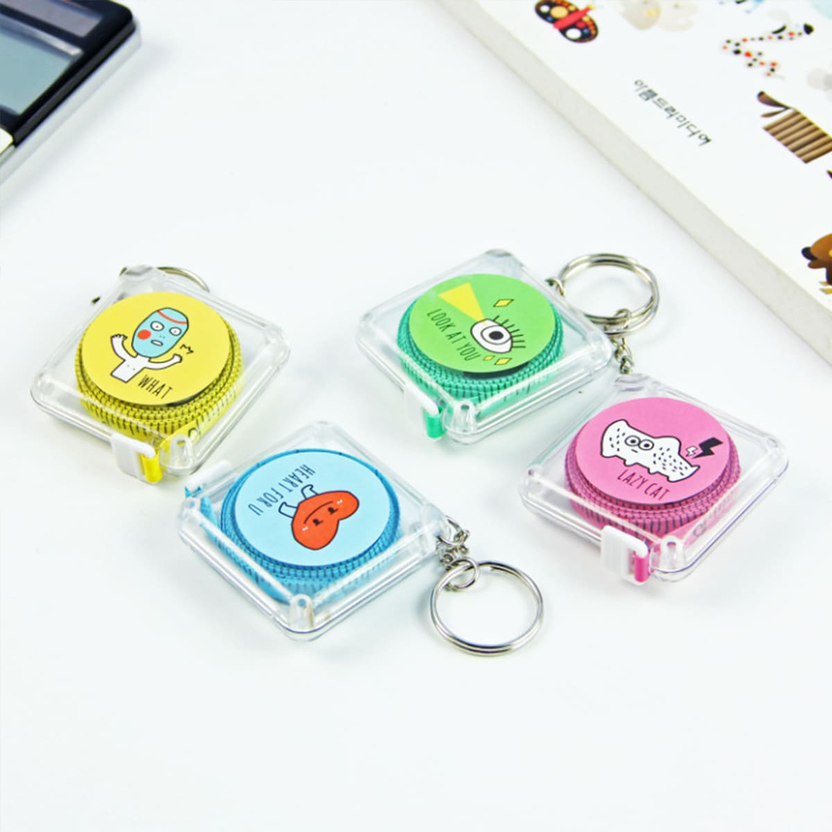

1pc Cartoon Graphic Random Tape Measure, Multicolor