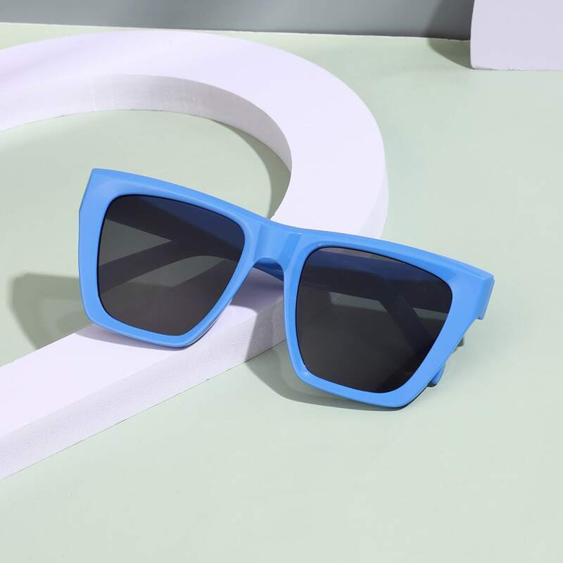 

Two Tone Sunglasses
