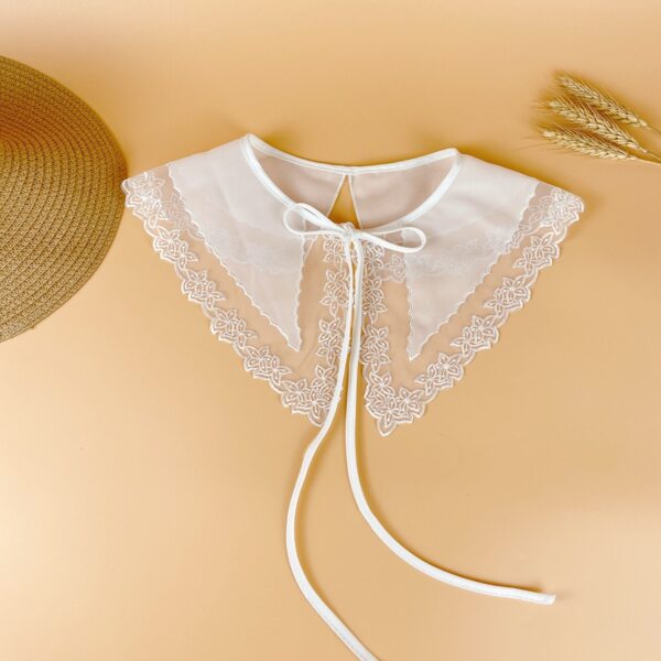 

Embroidery Detail Dickey Collar, White