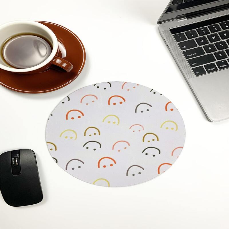 

Smiling Face Pattern Round Mouse Pad, Multicolor
