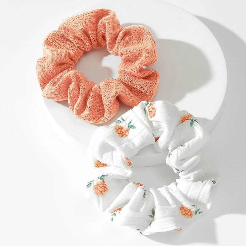 

2pcs Flower Print Scrunchies, Multicolor