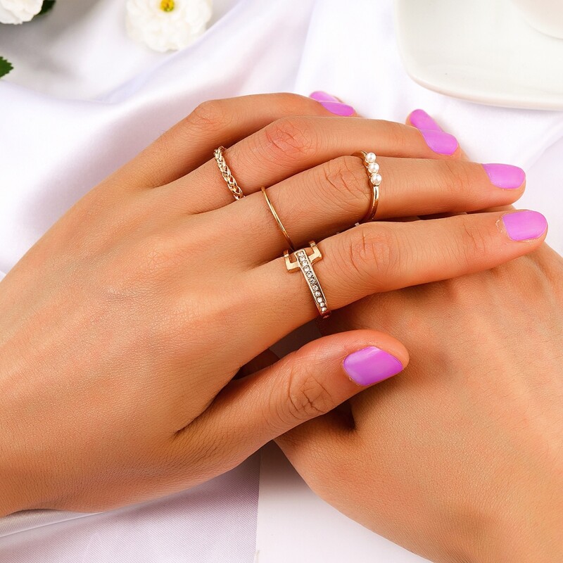 

4pcs Rhinestone Ring, Gold